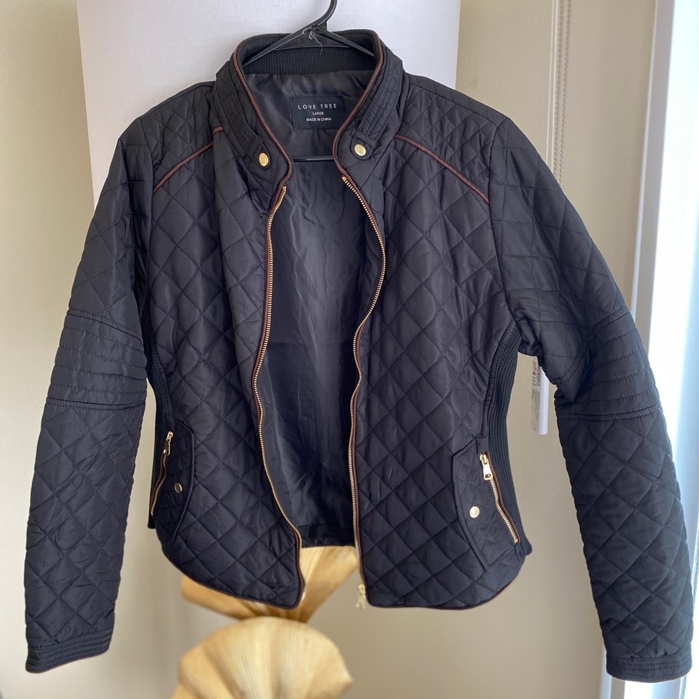 Quilted jacket.